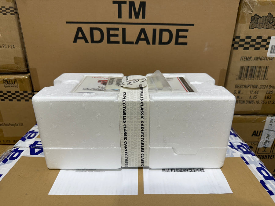 Peter Brock - 1983 Bathurst - Holden VH Commodore - 1:18 Scale Diecast Model