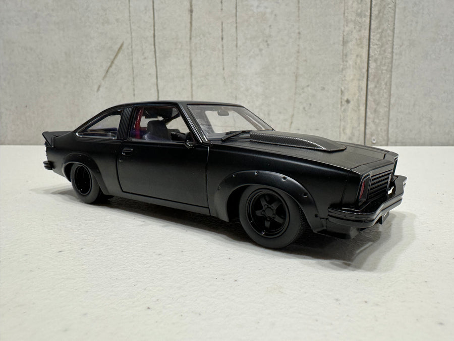 A9X CUSTOM TORANA - INFERNO SERIES - 1:24 SCALE DIECAST MODEL - DDA