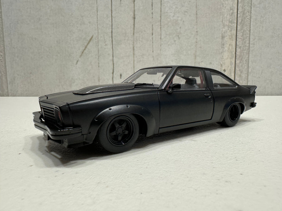 A9X CUSTOM TORANA - INFERNO SERIES - 1:24 SCALE DIECAST MODEL - DDA