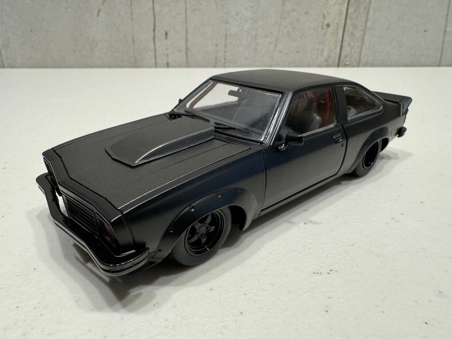 A9X CUSTOM TORANA - INFERNO SERIES - 1:24 SCALE DIECAST MODEL - DDA