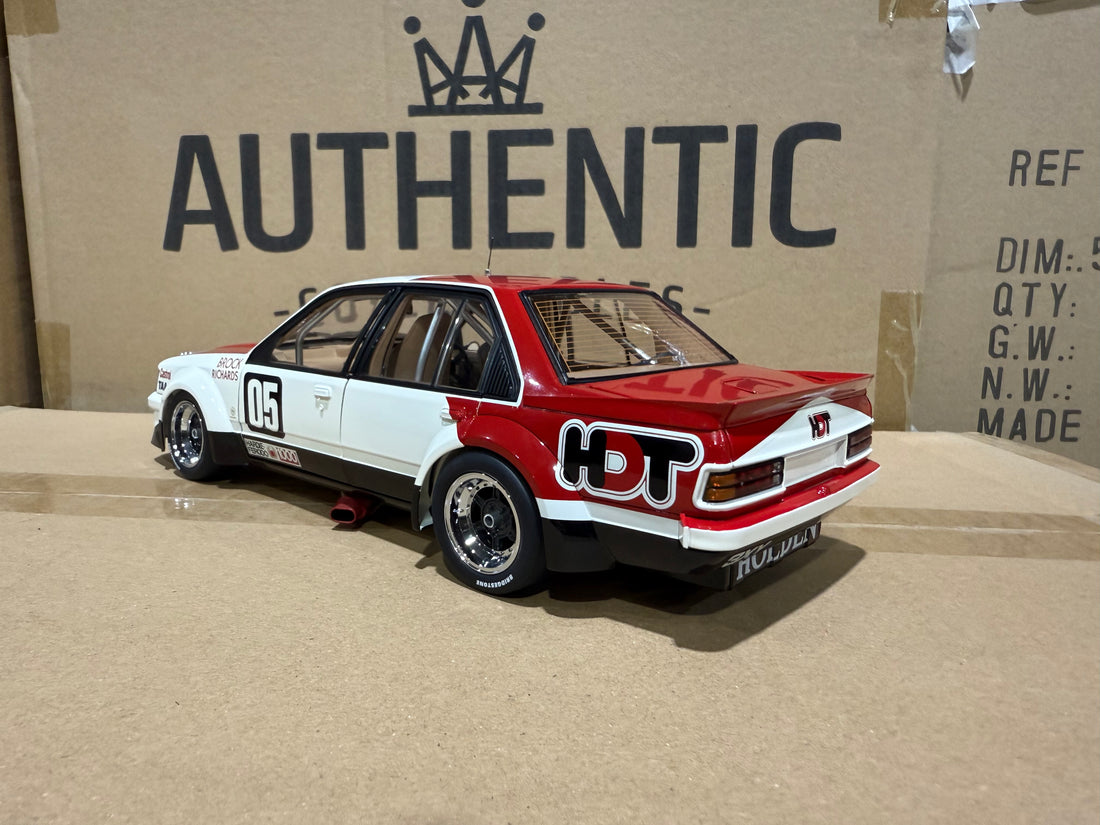 1980 Bathurst Winner Peter Brock/Richards - Holden VC Commodore - 1:18 Scale Diecast Model