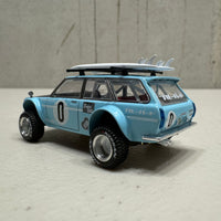 Datsun KAIDO 510 Wagon 4x4 Winter Holiday Edition - 1:64 Scale Diecast Model Car - Mini GT