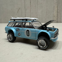 Datsun KAIDO 510 Wagon 4x4 Winter Holiday Edition - 1:64 Scale Diecast Model Car - Mini GT