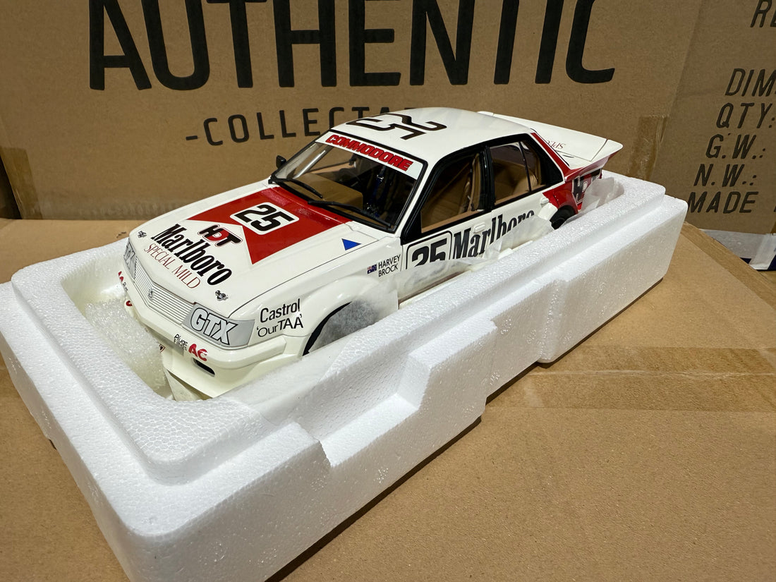 1983 BATHURST WINNER - PETER BROCK - HOLDON VH COMMODORE - 1:18 SCALE DIECAST MODEL