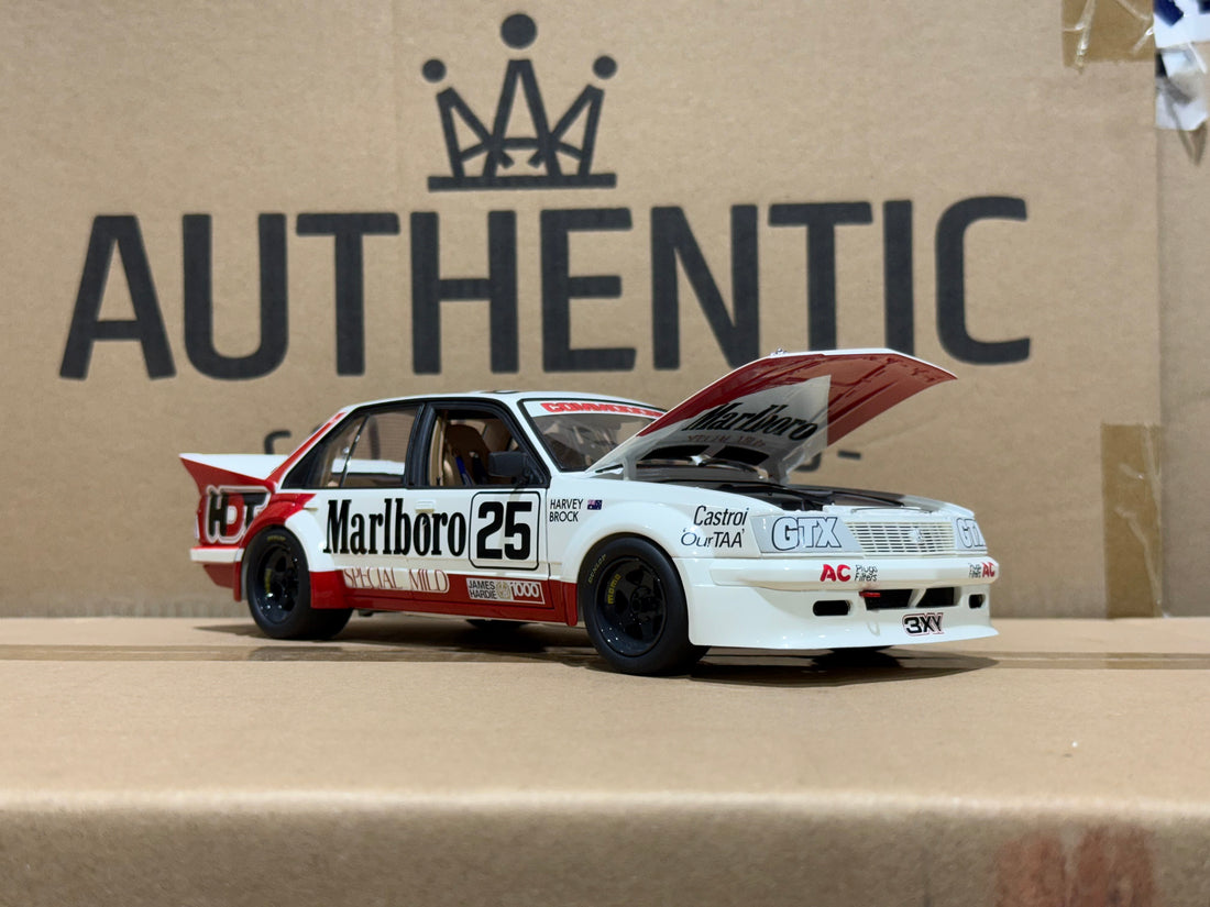 1983 BATHURST WINNER - PETER BROCK - HOLDON VH COMMODORE - 1:18 SCALE DIECAST MODEL