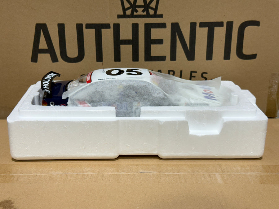 Brock/Skaife - 1997 Bathurst Pole Position - Holden VS Commodore - 1:18 Scale Diecast Model