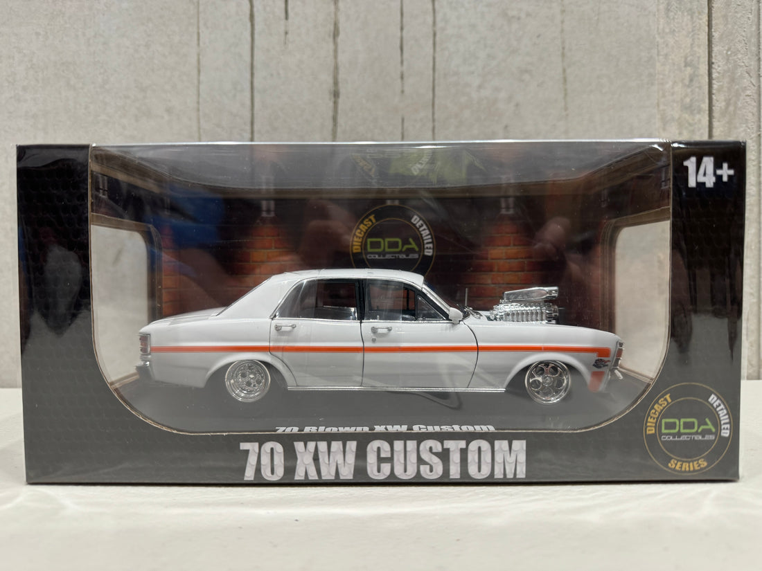 XW GT-HO Slammed and Blown - White - 1:24 Scale Diecast Model - DDA