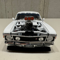 XW GT-HO Slammed and Blown - White - 1:24 Scale Diecast Model - DDA