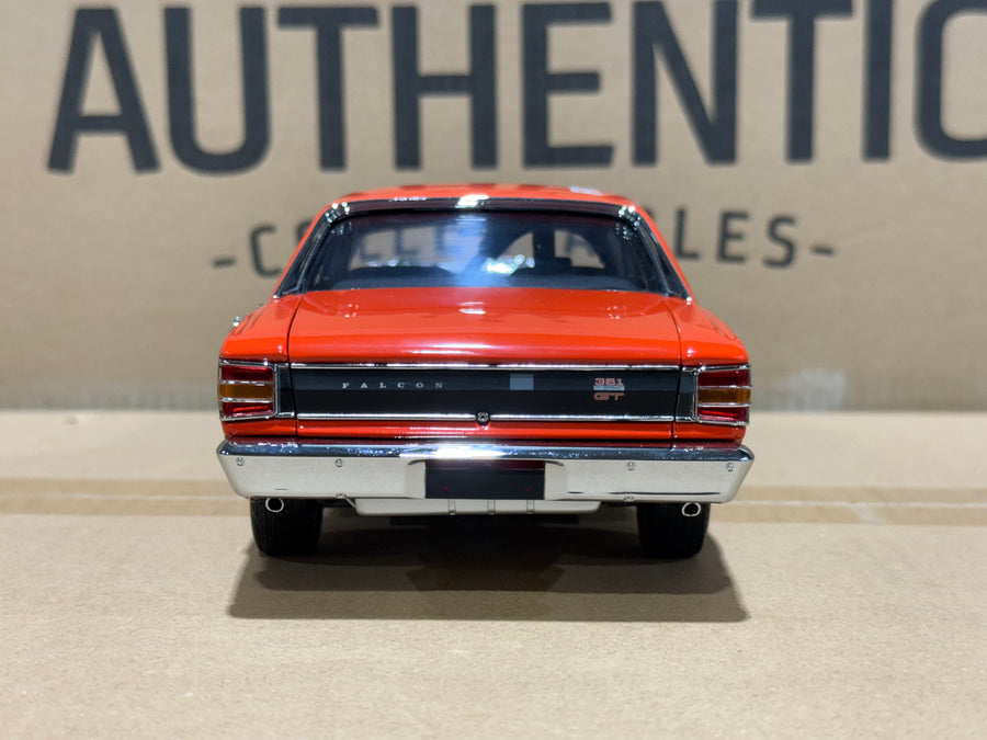 ALLAN MOFFAT - 1970 BATHURST WINNER - ALLAN MOFFAT FORD XW FALCON - 1:18 SCALE DIECAST MODEL