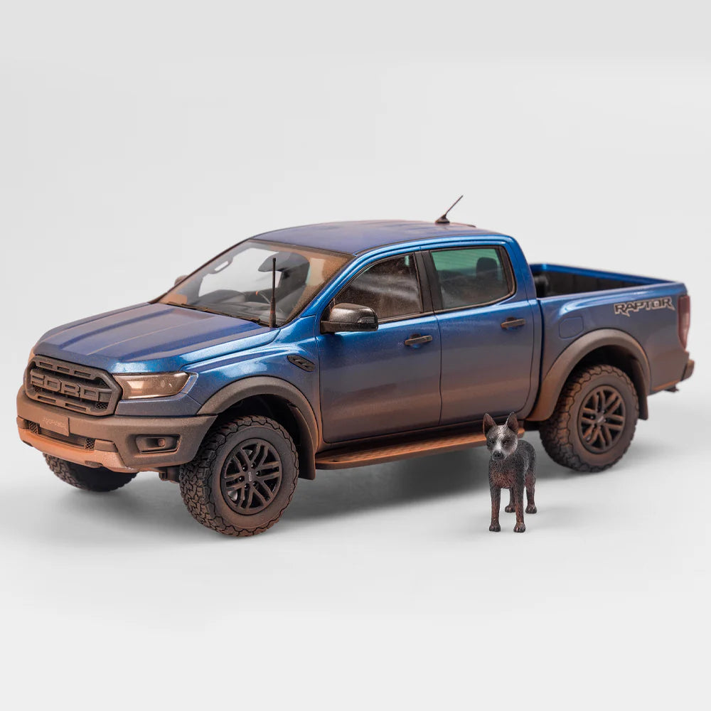 Ford Ranger Raptor - Velocity Blue - Dirty Version With Dog - 1:18 Sca ...