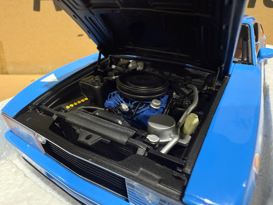 1978 Bathurst - John Goss/Henri Pescarolo - Ford XC Falcon Hardtop - 1:18 Scale Diecast Model - AUTOart