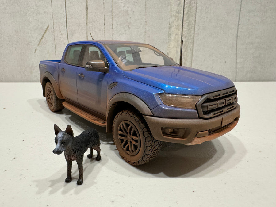 Ford Ranger Raptor - Velocity Blue - Dirty Version With Dog - 1:18 Scale Resin Model - AUTHENTIC COLLECTABLES