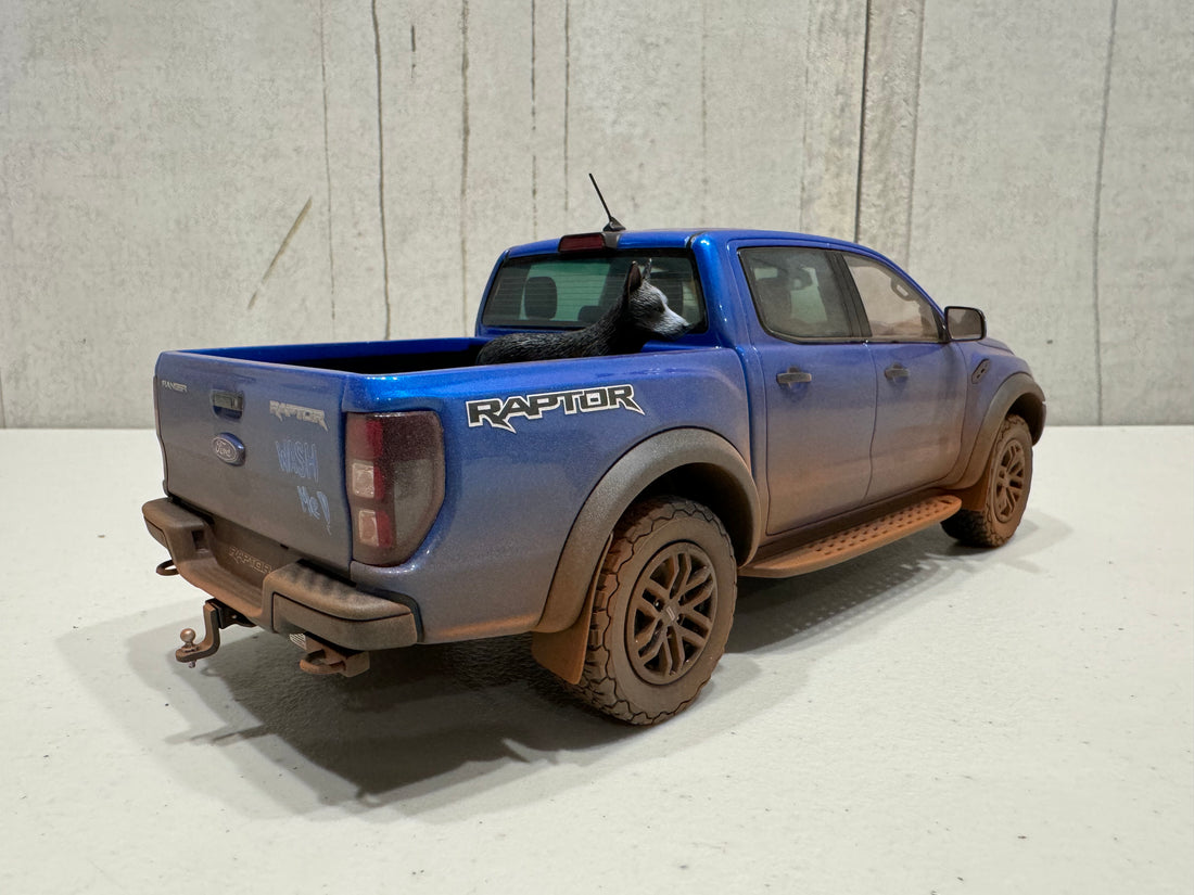 Ford Ranger Raptor - Velocity Blue - Dirty Version With Dog - 1:18 Scale Resin Model - AUTHENTIC COLLECTABLES