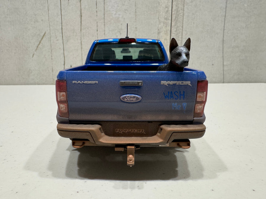 Ford Ranger Raptor - Velocity Blue - Dirty Version With Dog - 1:18 Scale Resin Model - AUTHENTIC COLLECTABLES