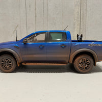 Ford Ranger Raptor - Velocity Blue - Dirty Version With Dog - 1:18 Scale Resin Model - AUTHENTIC COLLECTABLES