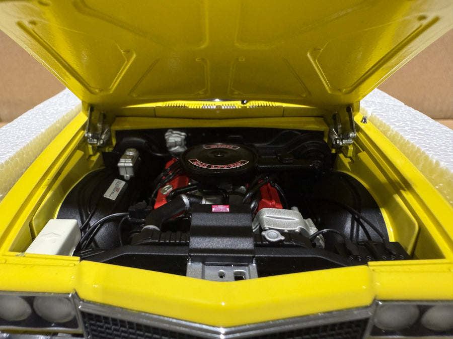 HOLDEN HZ SANDMAN UTILITY - JASMINE YELLOW - 1:18 SCALE DIECAST MODEL - BIANTE/AUTOART