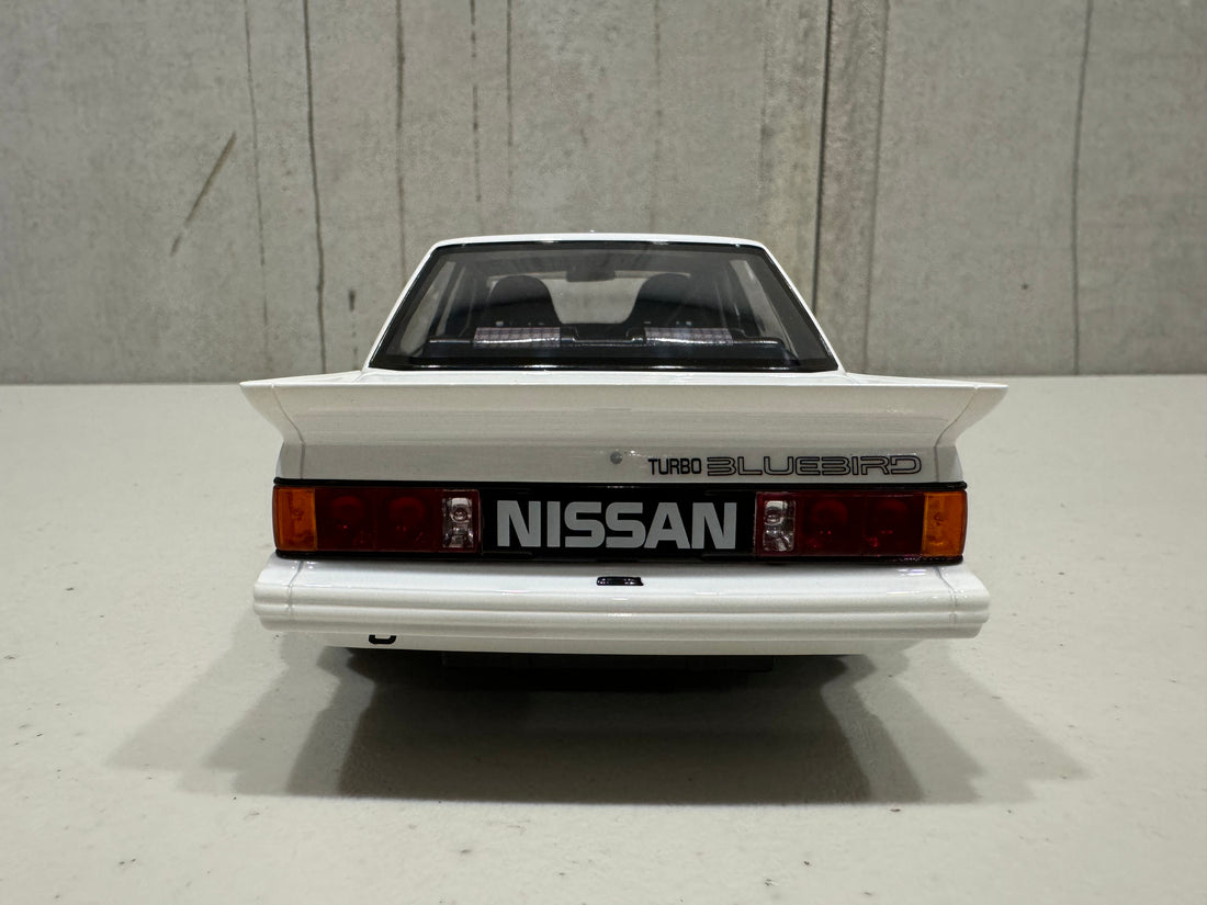 Fred Gibson and John French - 16 Nissan Bluebird Turbo - 1983 James Hardie Bathurst 1000 - 1:18 Scale Resin Model - AUTHENTIC COLLECTABLES