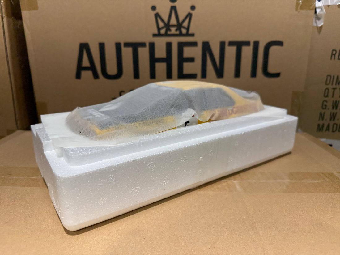 1975 BATHURST WINNER - PETER BROCK / BRIAN SAMPSON - LH TORANA L34 OPTION - 1:18 SCALE DIECAST MODEL - AUTOart