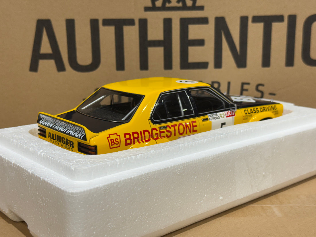 1975 BATHURST WINNER - PETER BROCK / BRIAN SAMPSON - LH TORANA L34 OPTION - 1:18 SCALE DIECAST MODEL - AUTOart