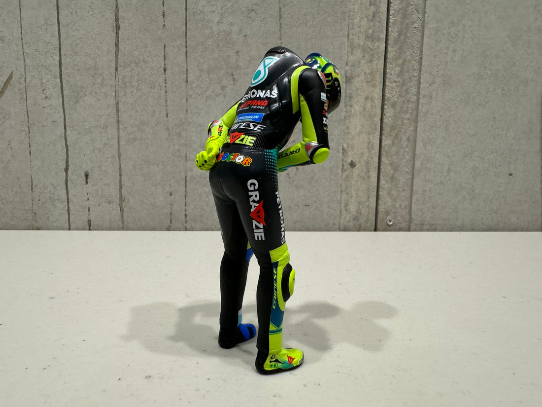 Minichamps Honda Valentino Rossi Mugello 2001 Figurine À Moto Minichamps Honda Valentino Rossi Mugello 2001 Figurine À Moto