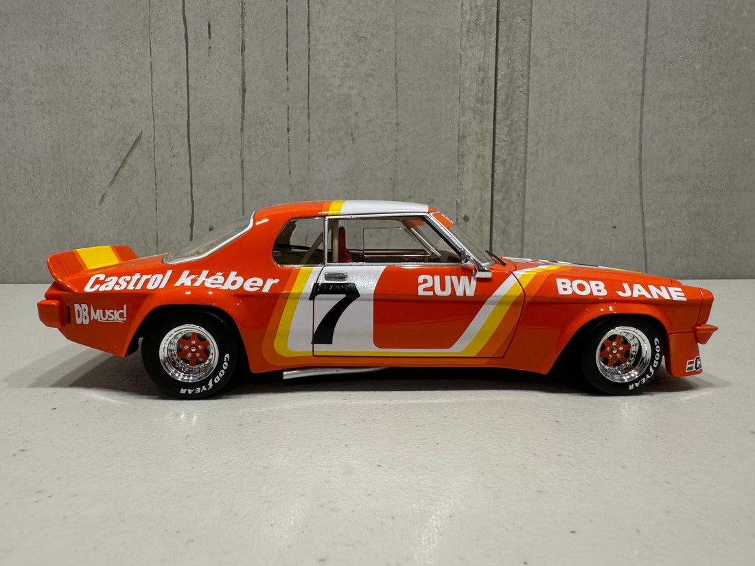 BOB JANE HQ MONARO SPORTS SEDAN - 1:18 SCALE RESIN MODEL - ACE