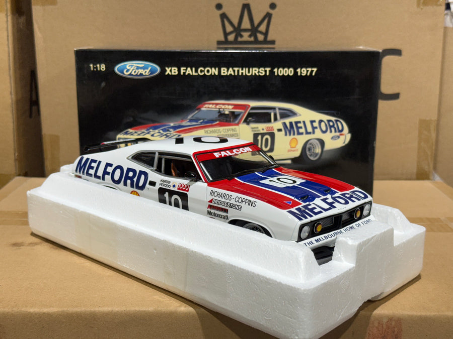 XB FALCON 1977 BATHURST 1000 - JIM RICHARDS/RON COPPINS - 1:18 SCALE DIECAST MODEL - AUTOart