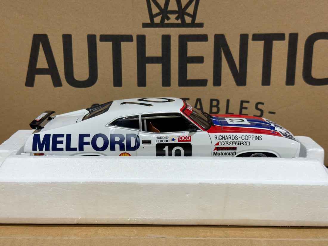 XB FALCON 1977 BATHURST 1000 - JIM RICHARDS/RON COPPINS - 1:18 SCALE DIECAST MODEL - AUTOart