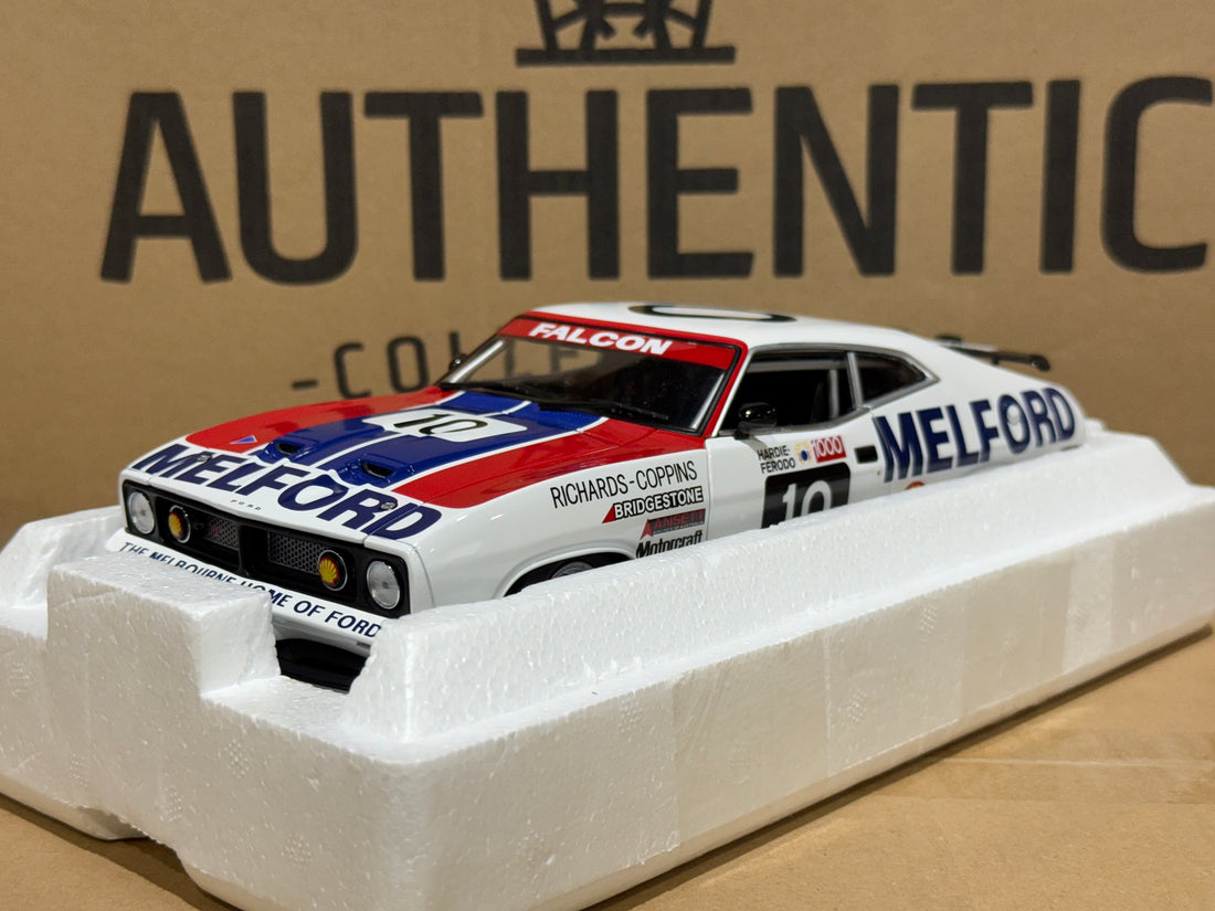 XB FALCON 1977 BATHURST 1000 - JIM RICHARDS/RON COPPINS - 1:18 SCALE DIECAST MODEL - AUTOart