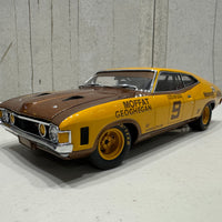 Ford XA Falcon GT 1973 Bathurst Winner 50th Anniversary GOLD livery - 1:18 Diecast Model