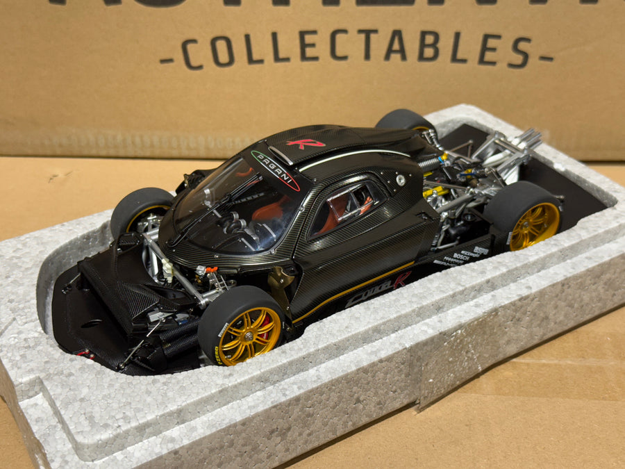 PAGANI ZONDA R - REVOLUCION - CARBON FIBRE - 1:18 SCALE DIECAST MODEL - AUTOart