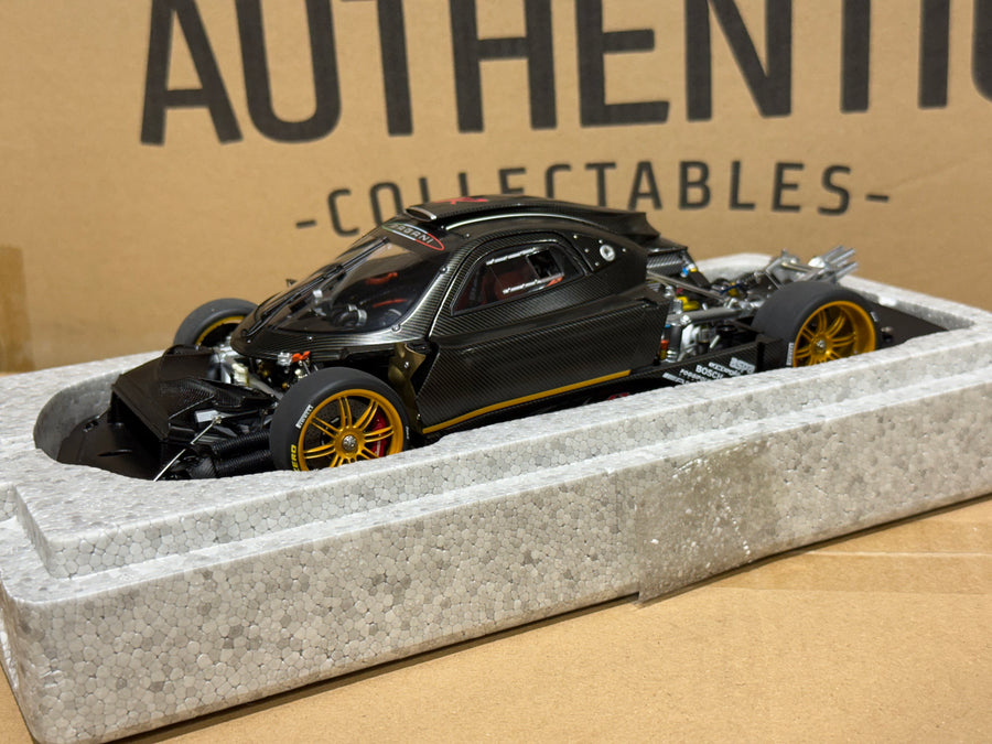 PAGANI ZONDA R - REVOLUCION - CARBON FIBRE - 1:18 SCALE DIECAST MODEL - AUTOart