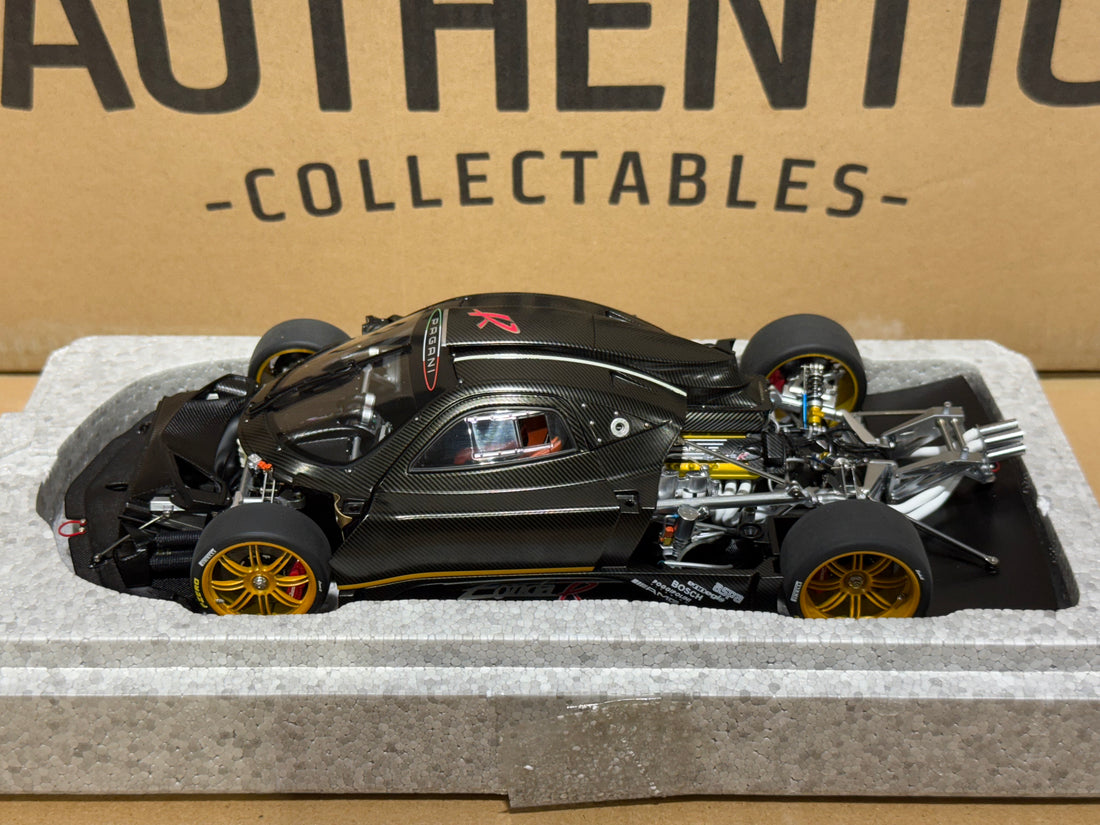 PAGANI ZONDA R - REVOLUCION - CARBON FIBRE - 1:18 SCALE DIECAST MODEL - AUTOart