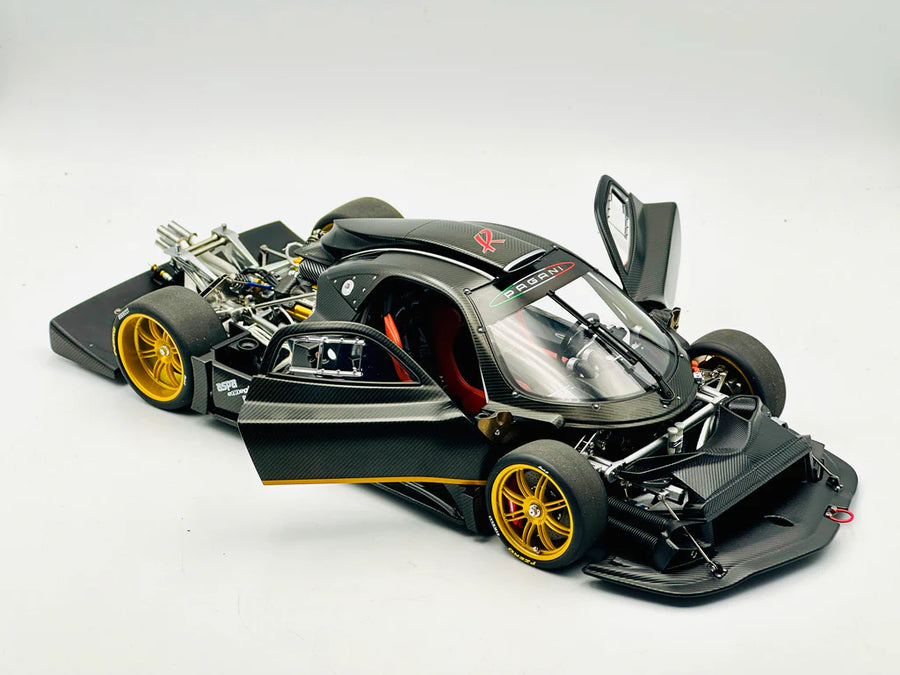 PAGANI ZONDA R - REVOLUCION - CARBON FIBRE - 1:18 SCALE DIECAST MODEL - AUTOart