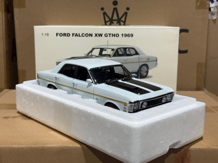 FORD XW FALCON GT-HO - DIAMOND WHITE - 1:18 SCALE DIECAST MODEL - AUTOart