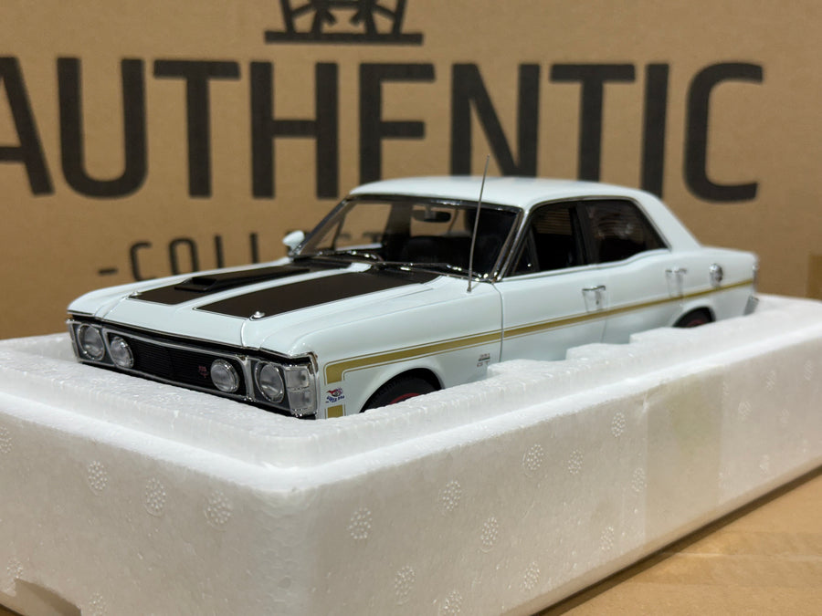 FORD XW FALCON GT-HO - DIAMOND WHITE - 1:18 SCALE DIECAST MODEL - AUTOart