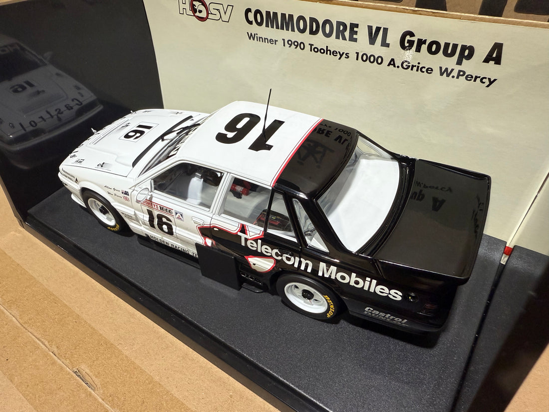 1990 TOOHEYS 1000 WINNING COMMODORE VL GROUP A - A.GRICE W.PERCY - 1:18 SCALE DIECAST MODEL - AUTOart