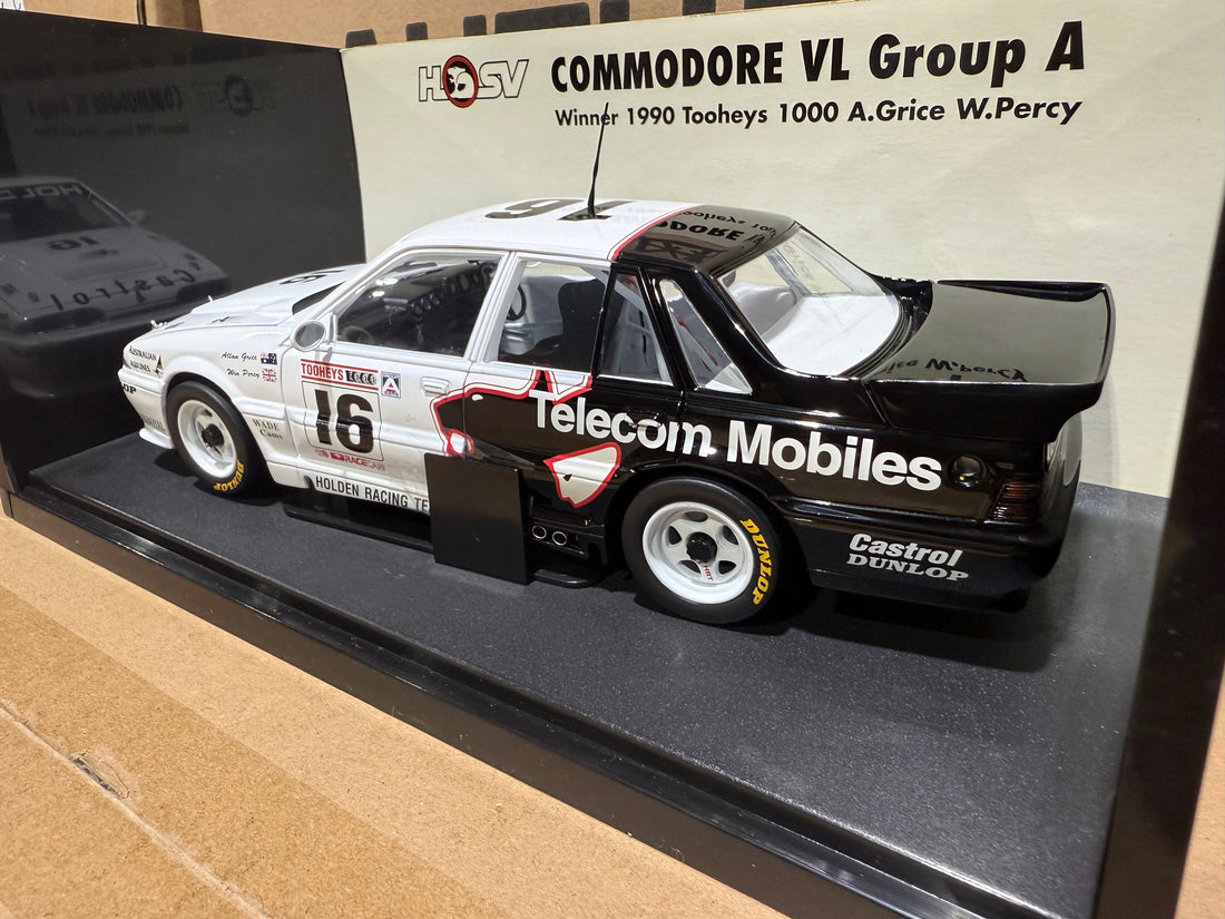 1990 TOOHEYS 1000 WINNING COMMODORE VL GROUP A - A.GRICE W.PERCY - 1:18 SCALE DIECAST MODEL - AUTOart