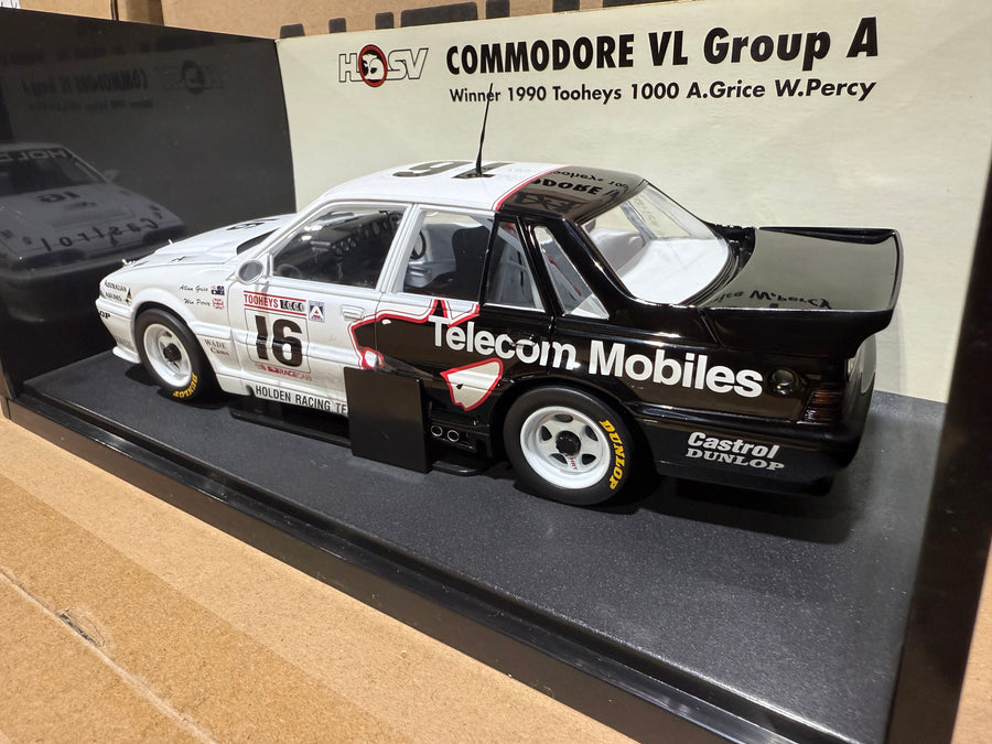 1990 TOOHEYS 1000 WINNING COMMODORE VL GROUP A - A.GRICE W.PERCY - 1:18 SCALE DIECAST MODEL - AUTOart