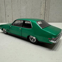 INDY GREEN LC 308 TORANA - 1:24 SCALE DIECAST MODEL - DDA