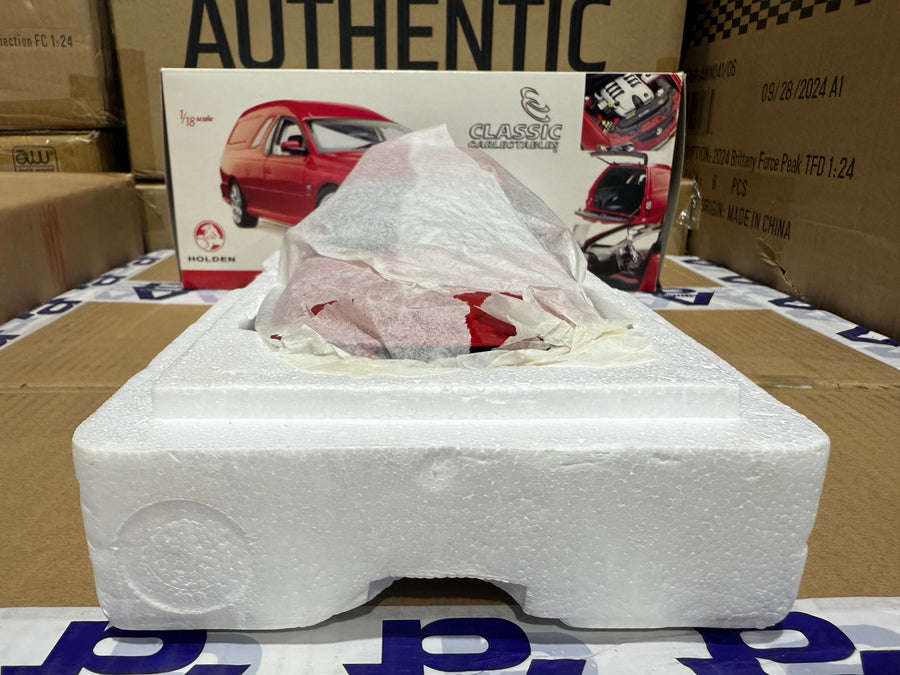 VY SS Ute With Canopy Red Hot - 1:18 Scale Diecast Model