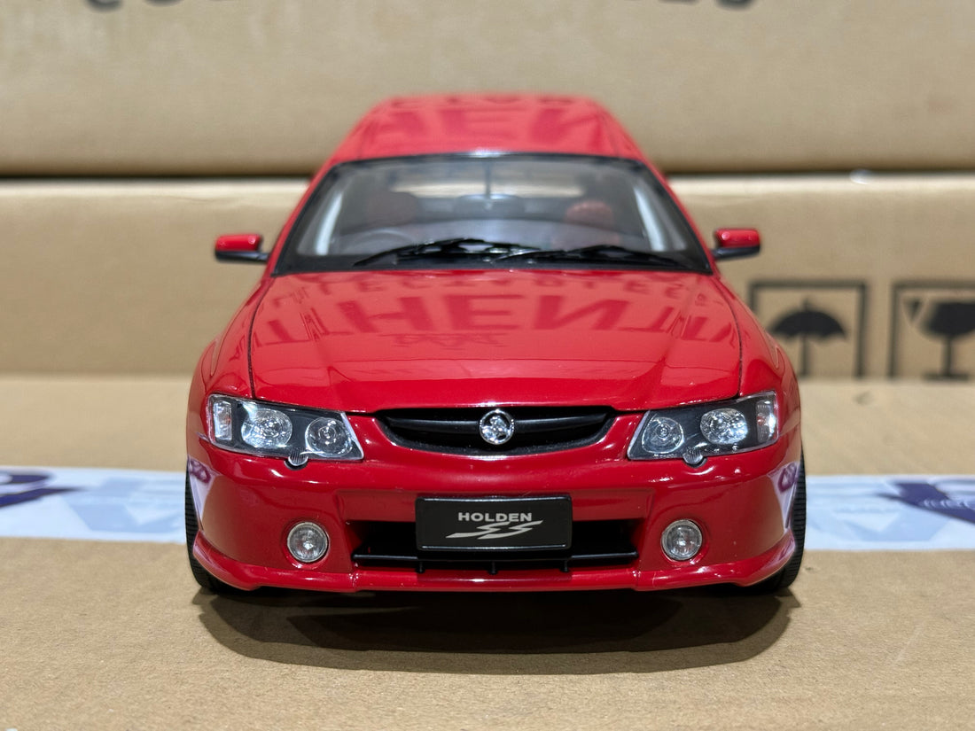 VY SS Ute With Canopy Red Hot - 1:18 Scale Diecast Model
