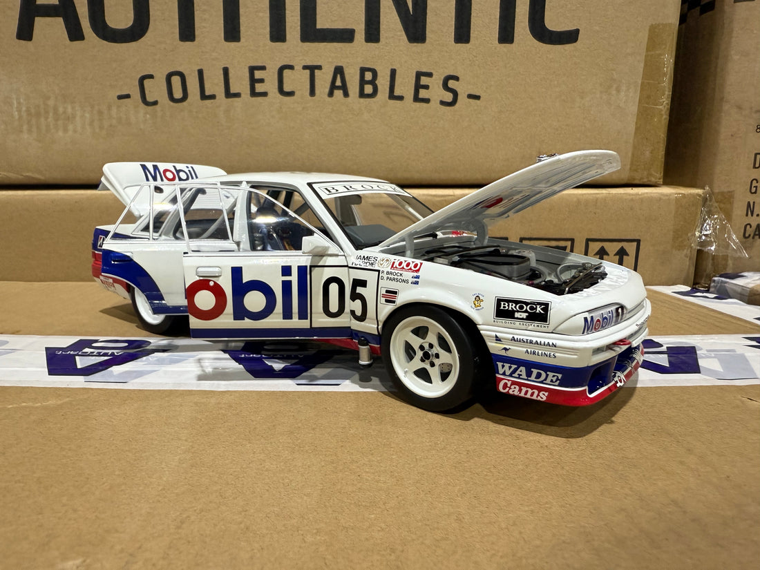 HOLDEN VL COMMODORE SS GROUP A #05 - BROCK / PARSONS BATHURST (1987) -1:18 SCALE DIECAST MODEL - BIANTE
