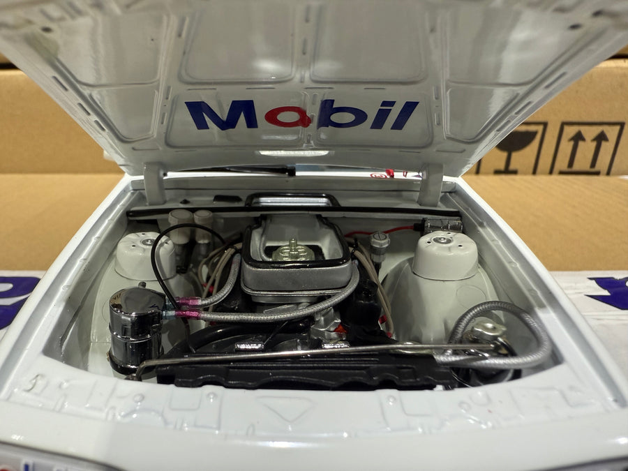 HOLDEN VL COMMODORE SS GROUP A #05 - BROCK / PARSONS BATHURST (1987) -1:18 SCALE DIECAST MODEL - BIANTE