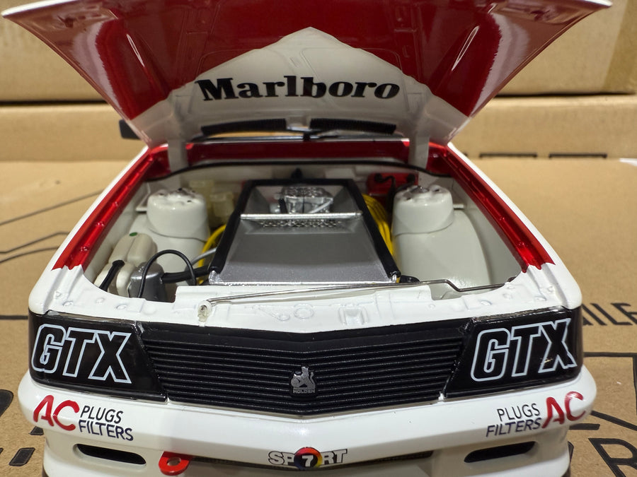 1982 Bathurst Winner Peter Brock/Perkins - Holden VH Commodore - 1:18 Scale Diecast Model