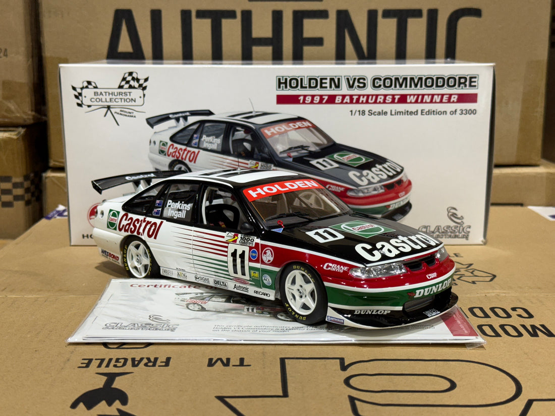 HOLDEN VS COMMODORE 1997 BATHURST WINNER - LARRY PERKINS - RUSSEL INGALL - 1:18 SCALE DIECAST MODEL
