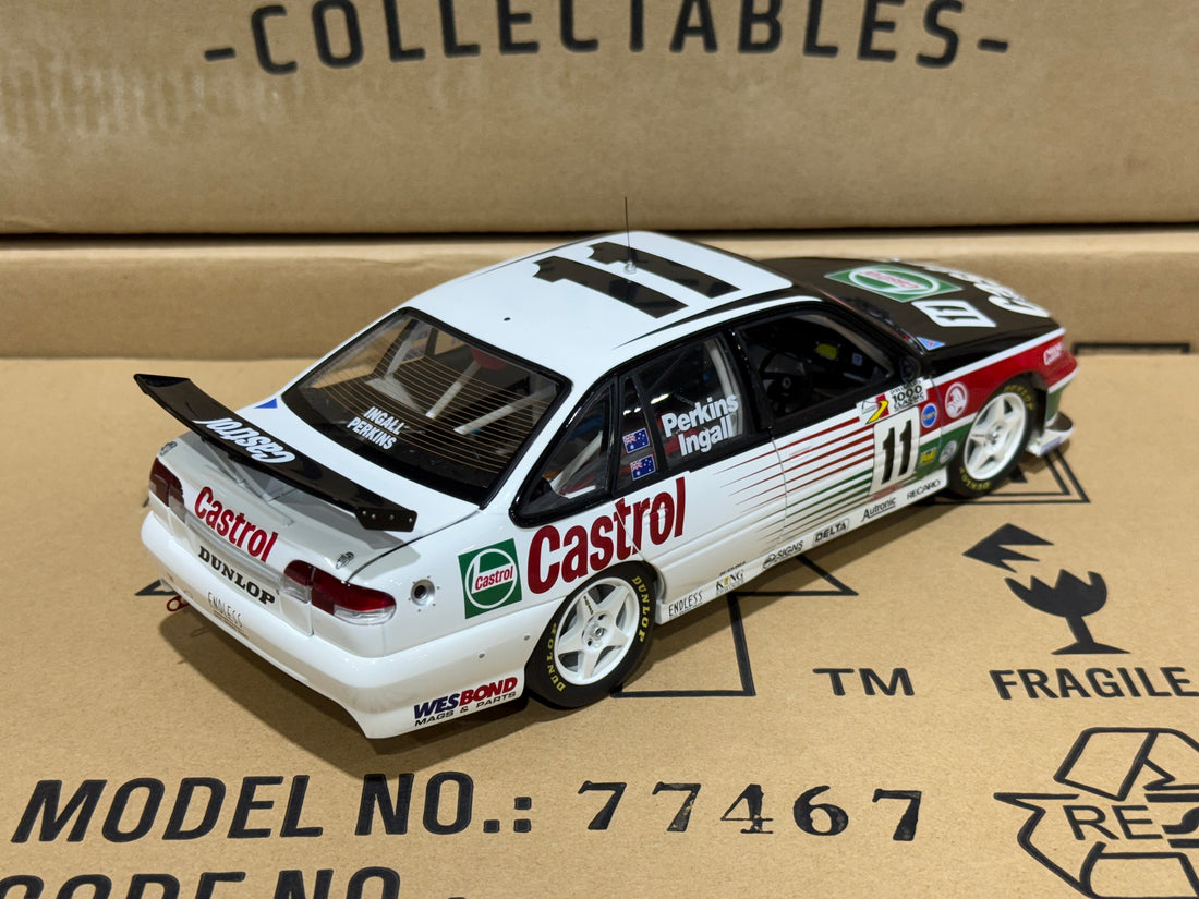 HOLDEN VS COMMODORE 1997 BATHURST WINNER - LARRY PERKINS - RUSSEL INGALL - 1:18 SCALE DIECAST MODEL