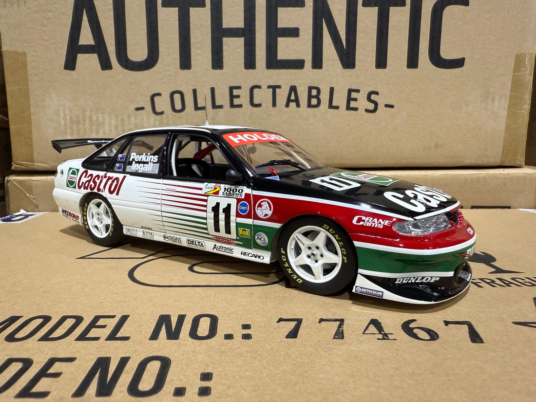 HOLDEN VS COMMODORE 1997 BATHURST WINNER - LARRY PERKINS - RUSSEL INGALL - 1:18 SCALE DIECAST MODEL