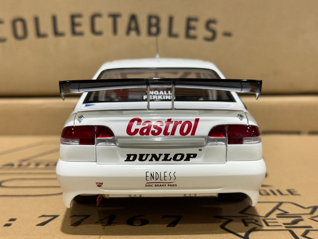 HOLDEN VS COMMODORE 1997 BATHURST WINNER - LARRY PERKINS - RUSSEL INGALL - 1:18 SCALE DIECAST MODEL