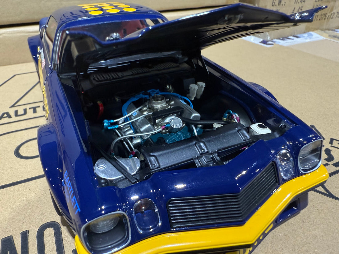 1982 Bathurst Kevin Bartlett/Bond - #9 Chevrolet Camaro - 1:18 Scale Diecast Model