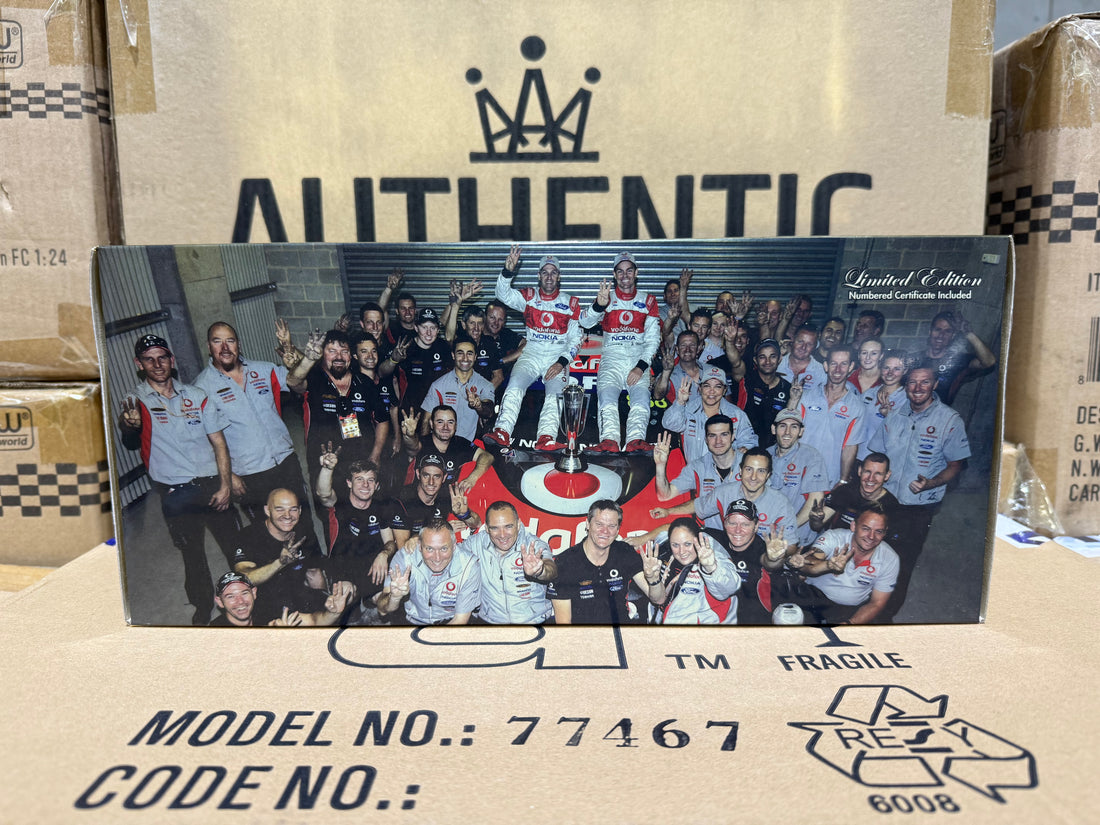 CRAIG LOWNDES & JAMIE WHINCUP’S 2008 SUPERCHEAP AUTO BATHURST 1000 WINNER - 1:18 SCALE DIECAST